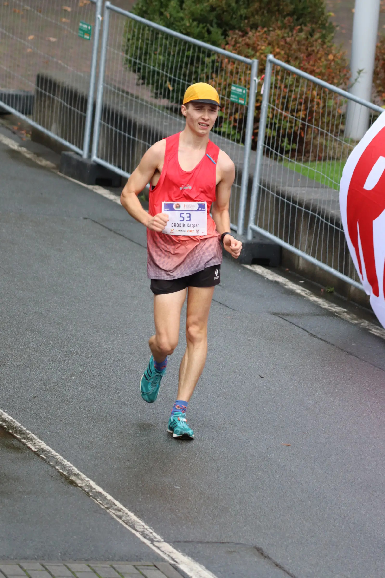 28. Lusatian International Race Walking Meeting. Zawody rozgrywane w Zittau- miasteczku przy granicy niemieckiej. Kacper Drobik zajął 3 miejsce w kategorii wyższej u20 na dystansie 10km i ustanowił nowy rekord życiowy 47:17. Jest to najlepszy wynik w kategorii u18 i drugi w u20 w tym sezonie 2023.