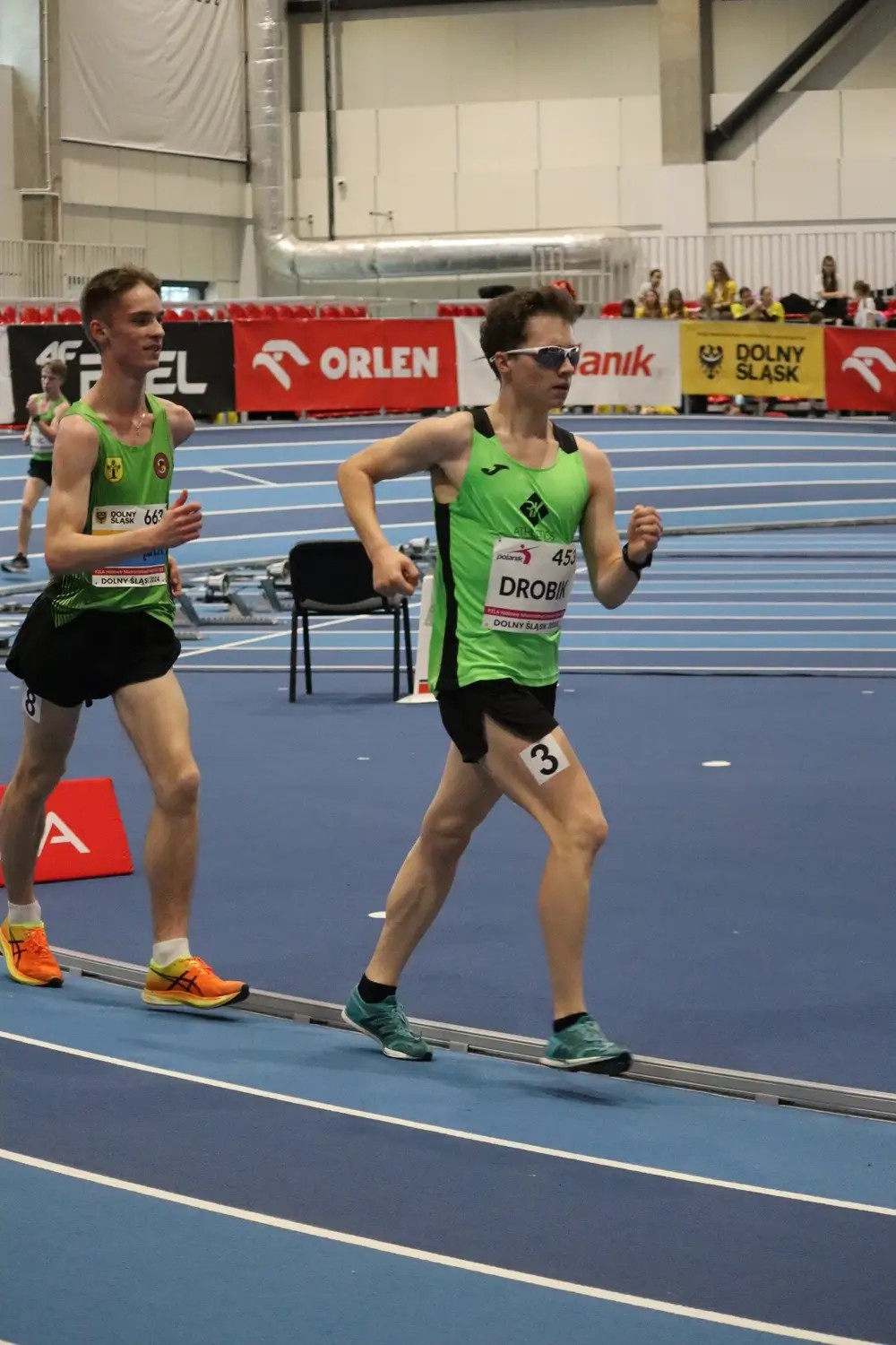 Polish Indoor Championships U18 and U20 in Wrocław. Kacper Drobik became the Polish vice-champion in the 5 000-meter race walk. He also set a new personal record of 22:38.73.