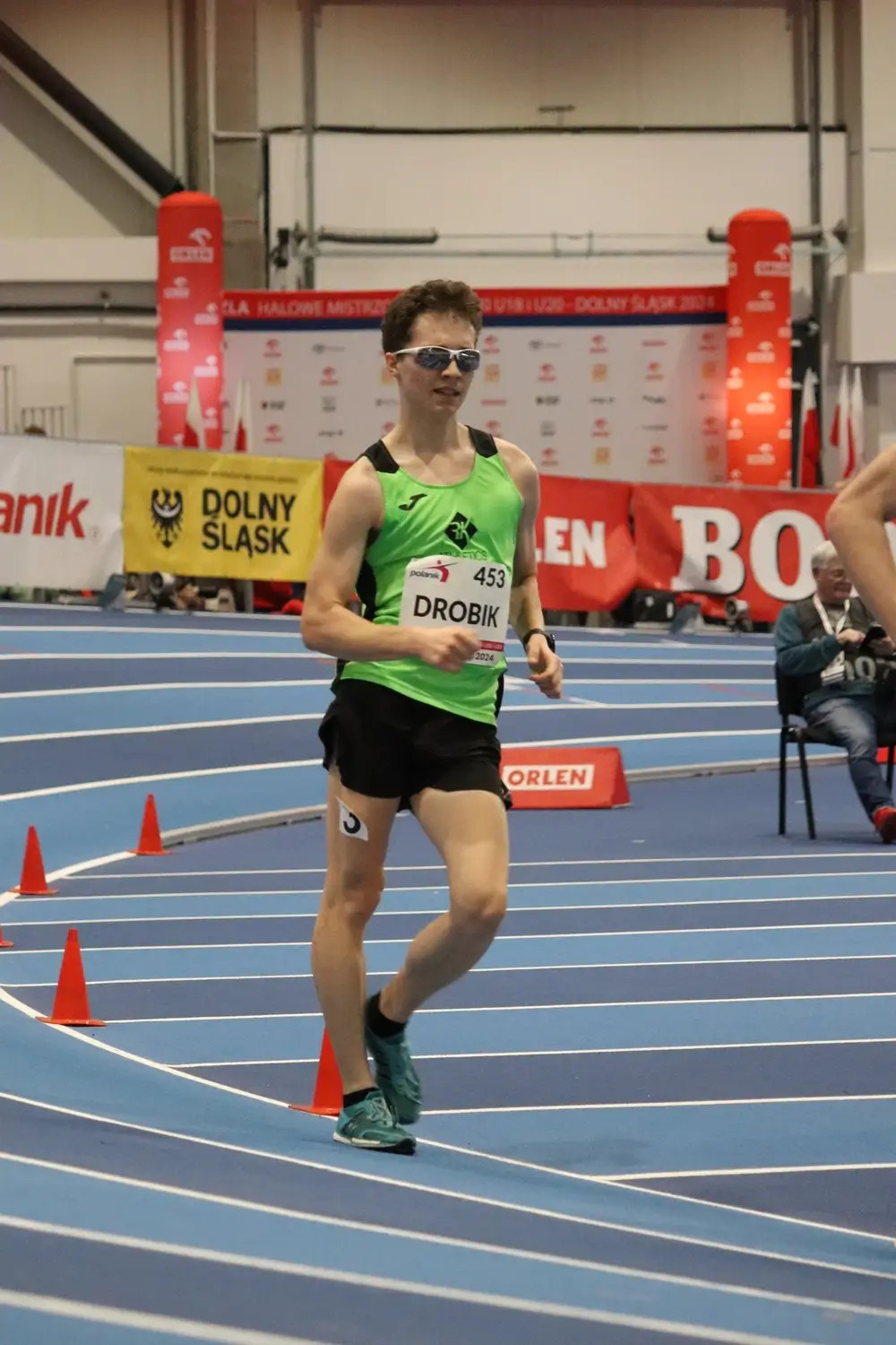 Polish Indoor Championships U18 and U20 in Wrocław. Kacper Drobik became the Polish vice-champion in the 5 000-meter race walk. He also set a new personal record of 22:38.73.