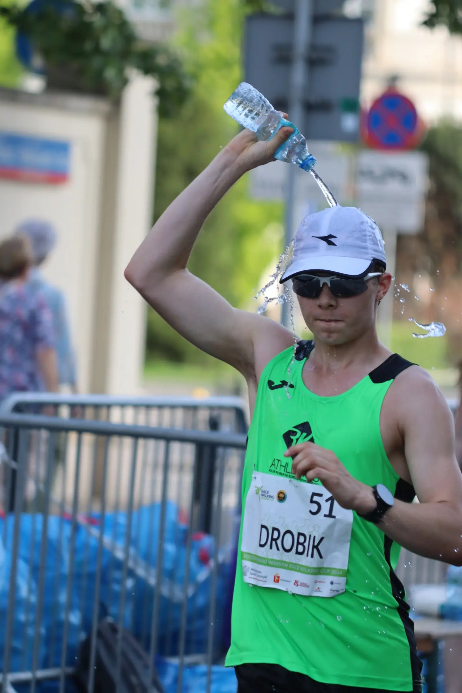 Korzeniowski Warsaw Race Walking Cup to coroczne zawody w chodzie sportowym odbywające się w Warszawie w Polsce. Od 2024 roku są to zawody rangi Gold World Athletics Race Walking Tour – najwyższej rangi cykl międzynarodowych zawodów w chodzie sportowym. Trasa wokół Teatru Wielkiego łącząca Plac Teatralny z Placem Piłsudskiego. Kacper Drobik zajął 2. lokatę w chodzie na 10km.