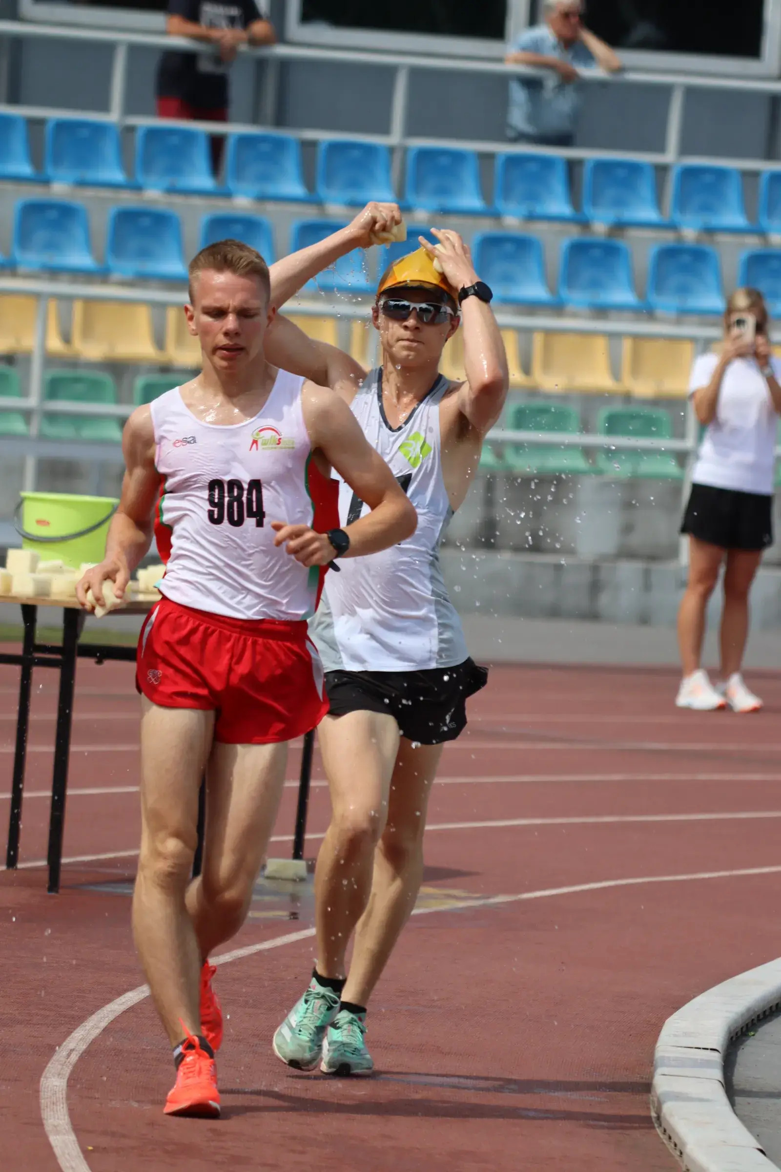 The May National Warsaw Sports Walking Competition took place on May 25, 2024, in Warsaw. Kacper Drobik emerged victorious in this event, setting a new personal best. Particularly impressive is the fact that Kacper achieved this result despite a recent injury, which posed an additional challenge.