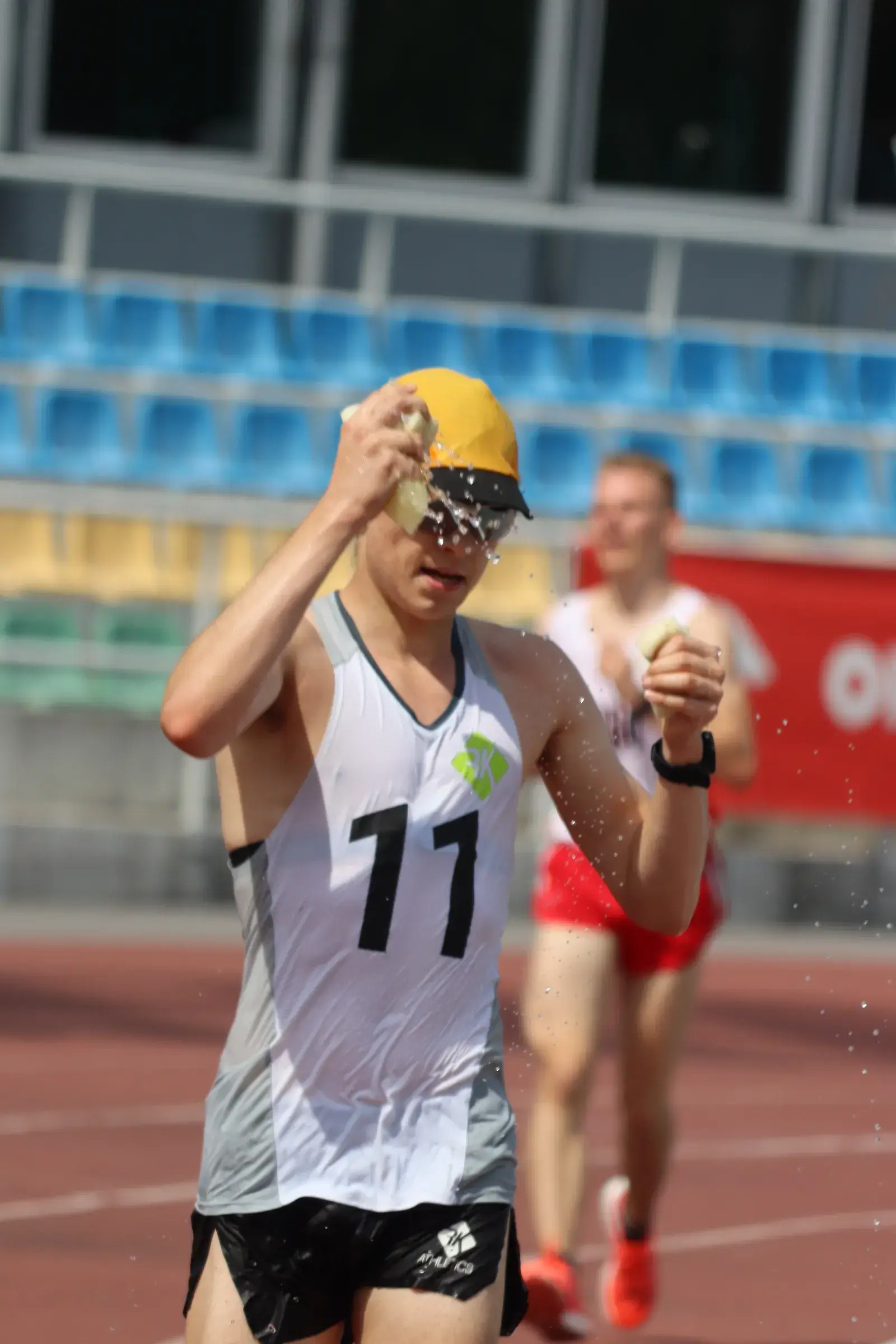 The May National Warsaw Sports Walking Competition took place on May 25, 2024, in Warsaw. Kacper Drobik emerged victorious in this event, setting a new personal best. Particularly impressive is the fact that Kacper achieved this result despite a recent injury, which posed an additional challenge.